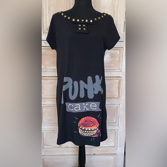 Love Moschino T-Shirt Dress Sz 6 ‘Punk Cake" Black Graphic Gold Studs Goth-nwt - Picture 1 of 9